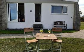 Chalet 18 Widemouth Bay Holiday Village